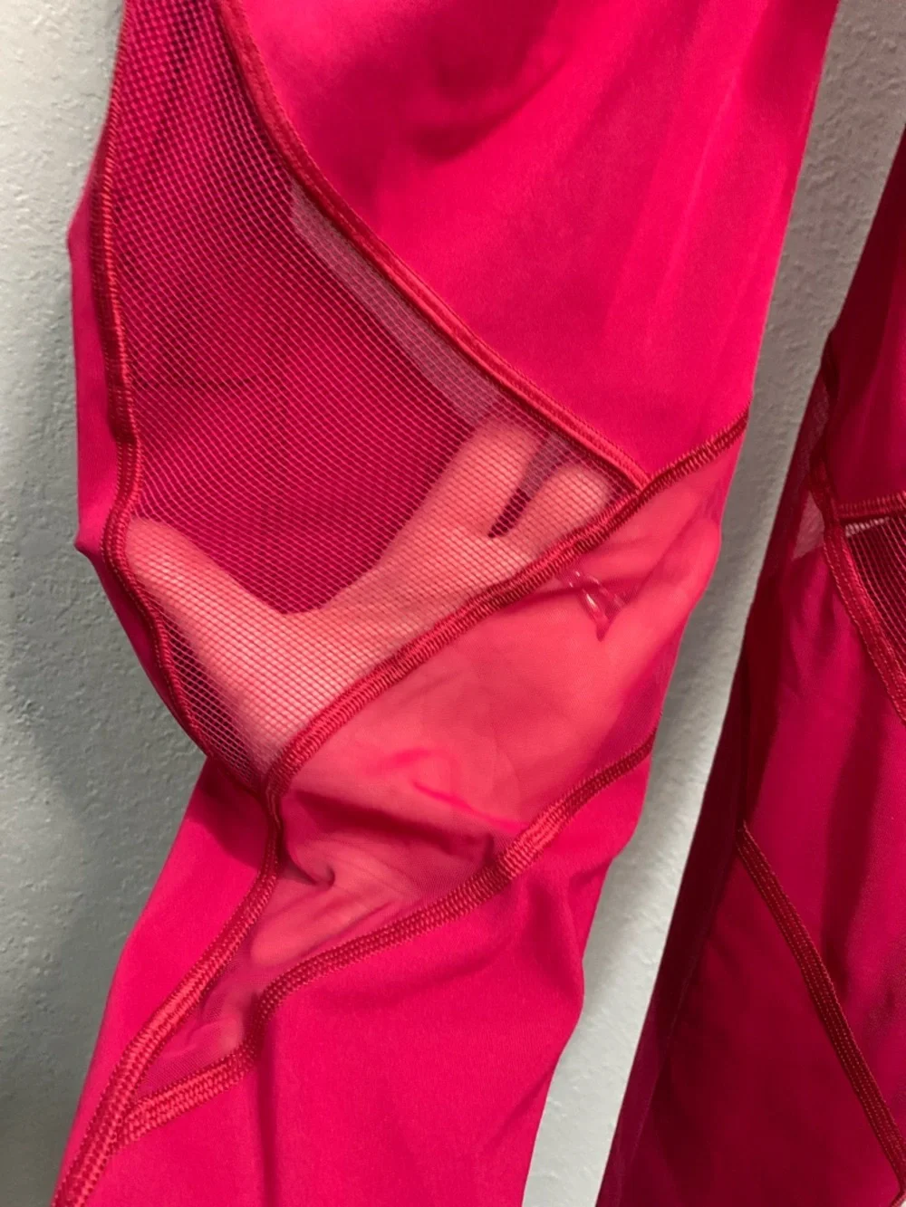 lululemon‎ athletica Bright Pink Leggings - Picture 7 of 12